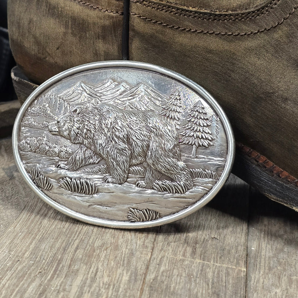 Grizzly Peak Oval Belt Buckle