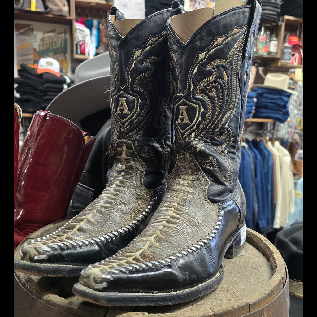 Artisan Mexican Hand-Stitched Western Boots