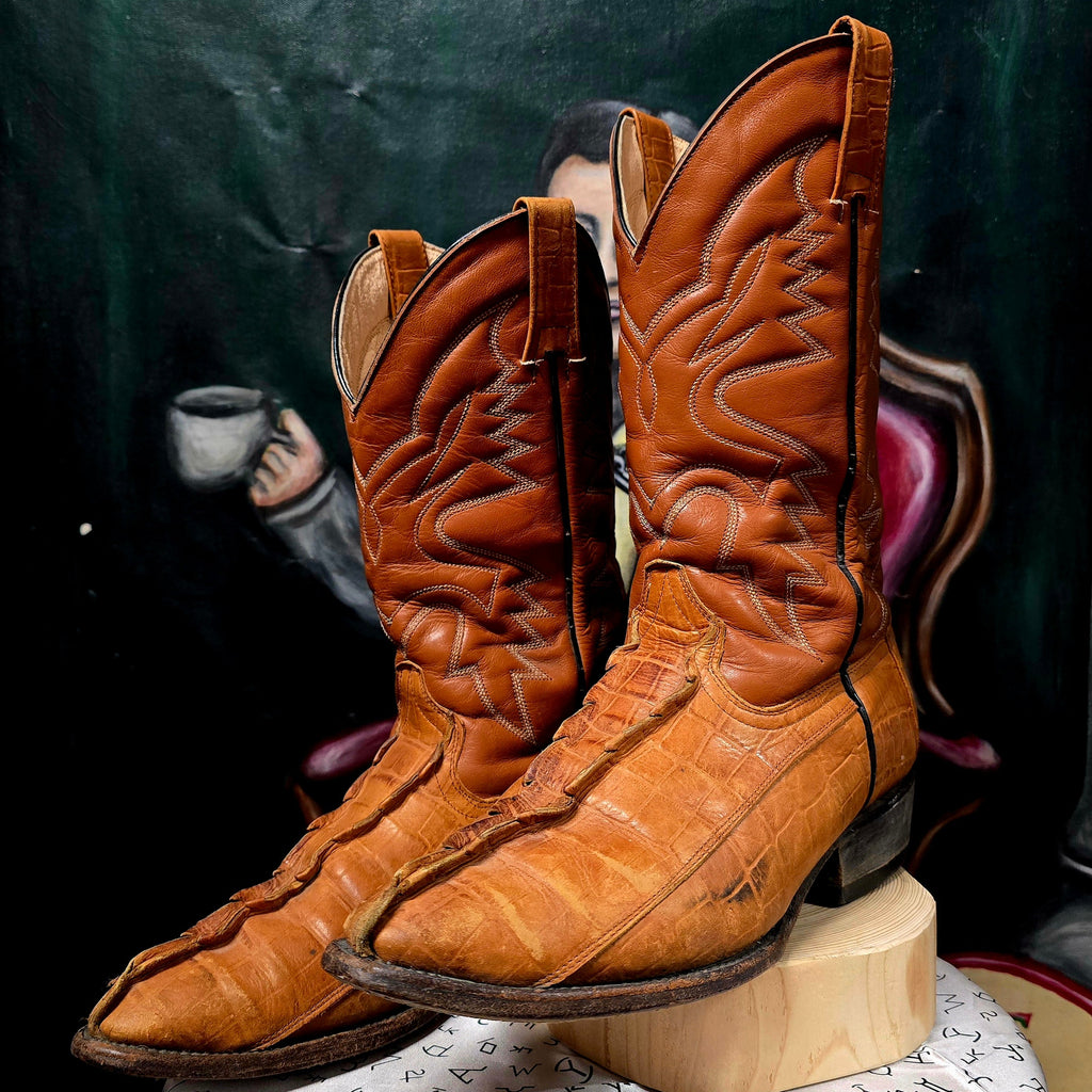 Vintage Women's 80-90s Rudell Faux Gator  Leather Boots