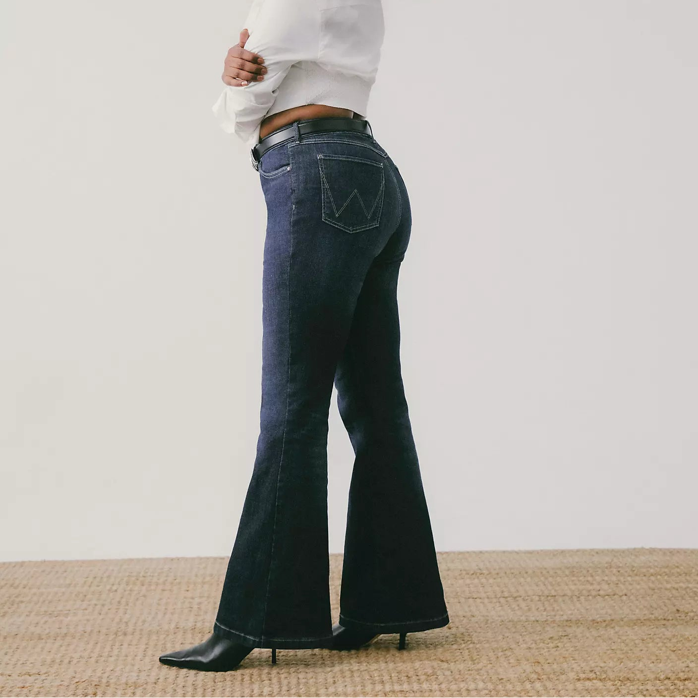 Women's Wrangler BESPOKE High Rise Flare Jean