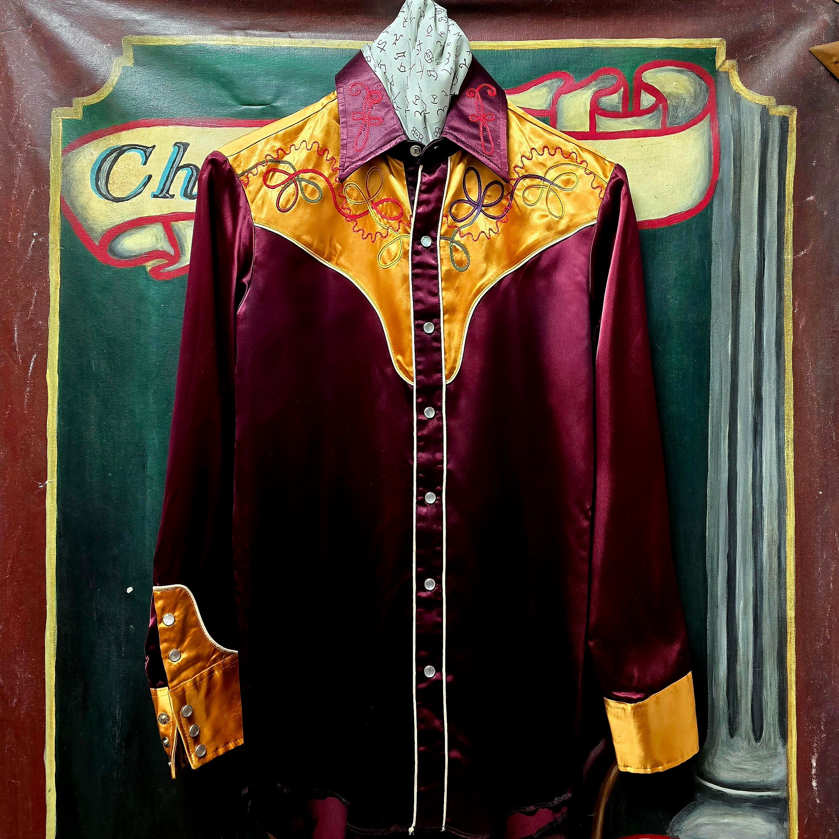 Vintage MWG   Pearl Snap